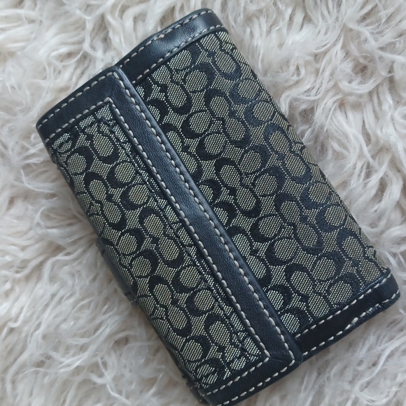 Coach wallet - Picture 2 of 16